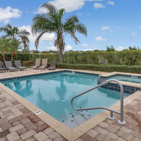 Huge 10 Bdr Family House With Arcades And Free Pool Heat Near Disney オーランド エクステリア 写真