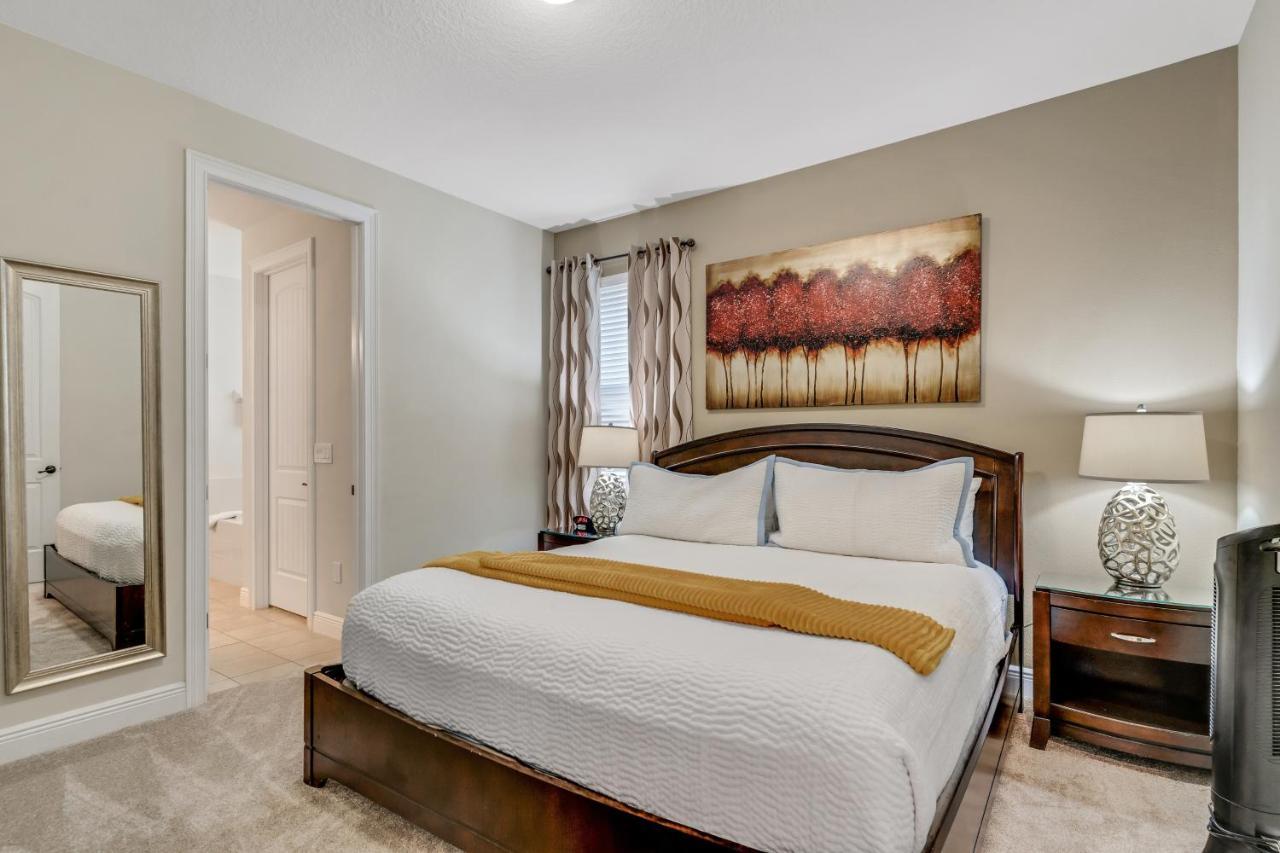 Huge 10 Bdr Family House With Arcades And Free Pool Heat Near Disney オーランド エクステリア 写真