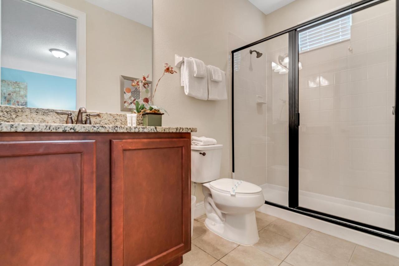 Huge 10 Bdr Family House With Arcades And Free Pool Heat Near Disney オーランド エクステリア 写真